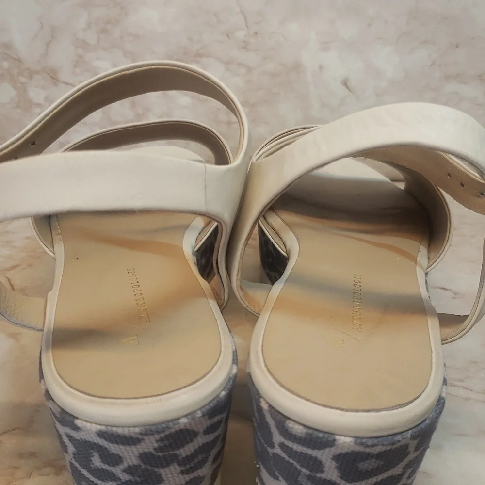 Antropologie Women's Cream And Gray Animal Print  Platform Sandals Size 40